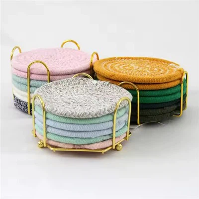 सूती धागे से बुनी हुई चटाई