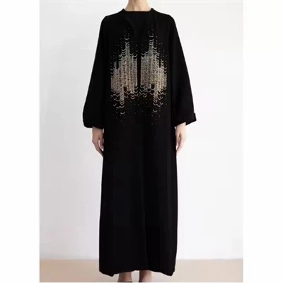 यूरोपीय कढ़ाई वाले कपड़े